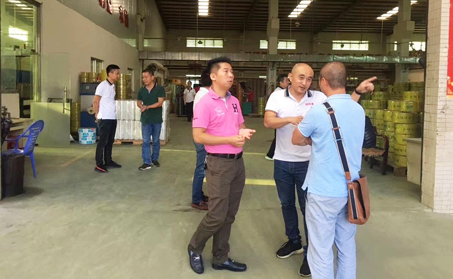 黄瓜视频破解下载纏繞膜