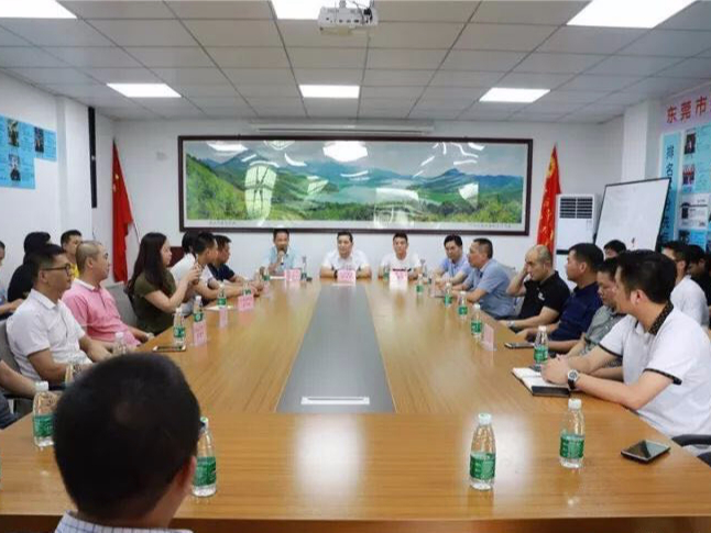 纏繞膜廠家黄瓜视频破解下载包裝總經理陳總參加揭西商會年中全體理事會議